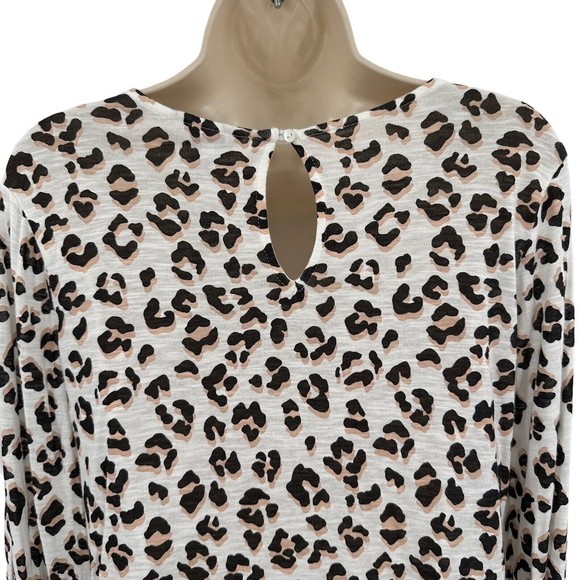 Lucky Brand T-Shirt XS Women's White Pink Multi Animal Print Peplum Long Sleeve - Picture 3 of 8